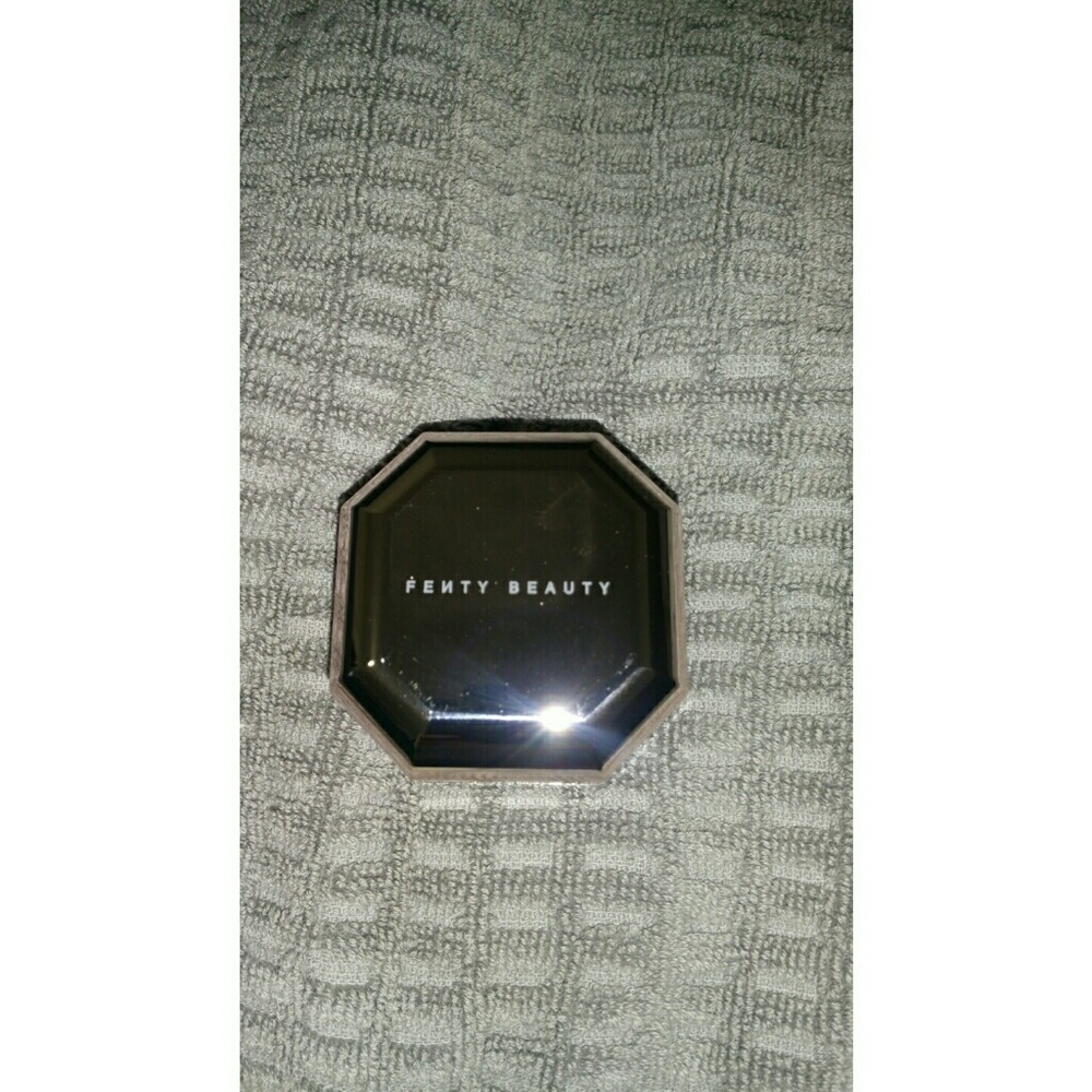 Shimmer powder